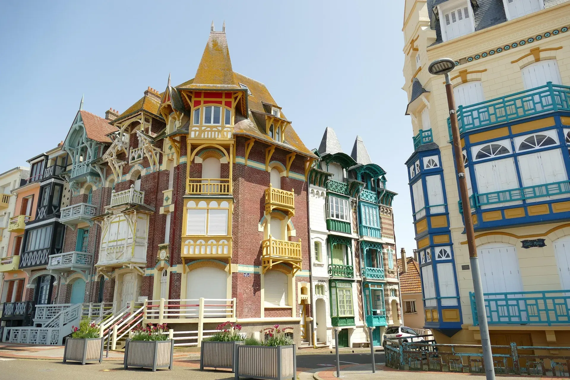 Villas Belle Époque aux façades colorées, à Mers-les-Bains